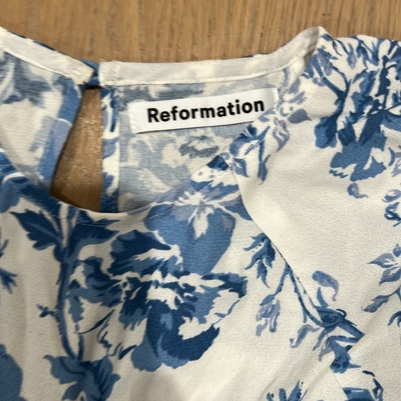 Reformation Benny cutout crepe midi dress size 2 - Picture 6 of 7